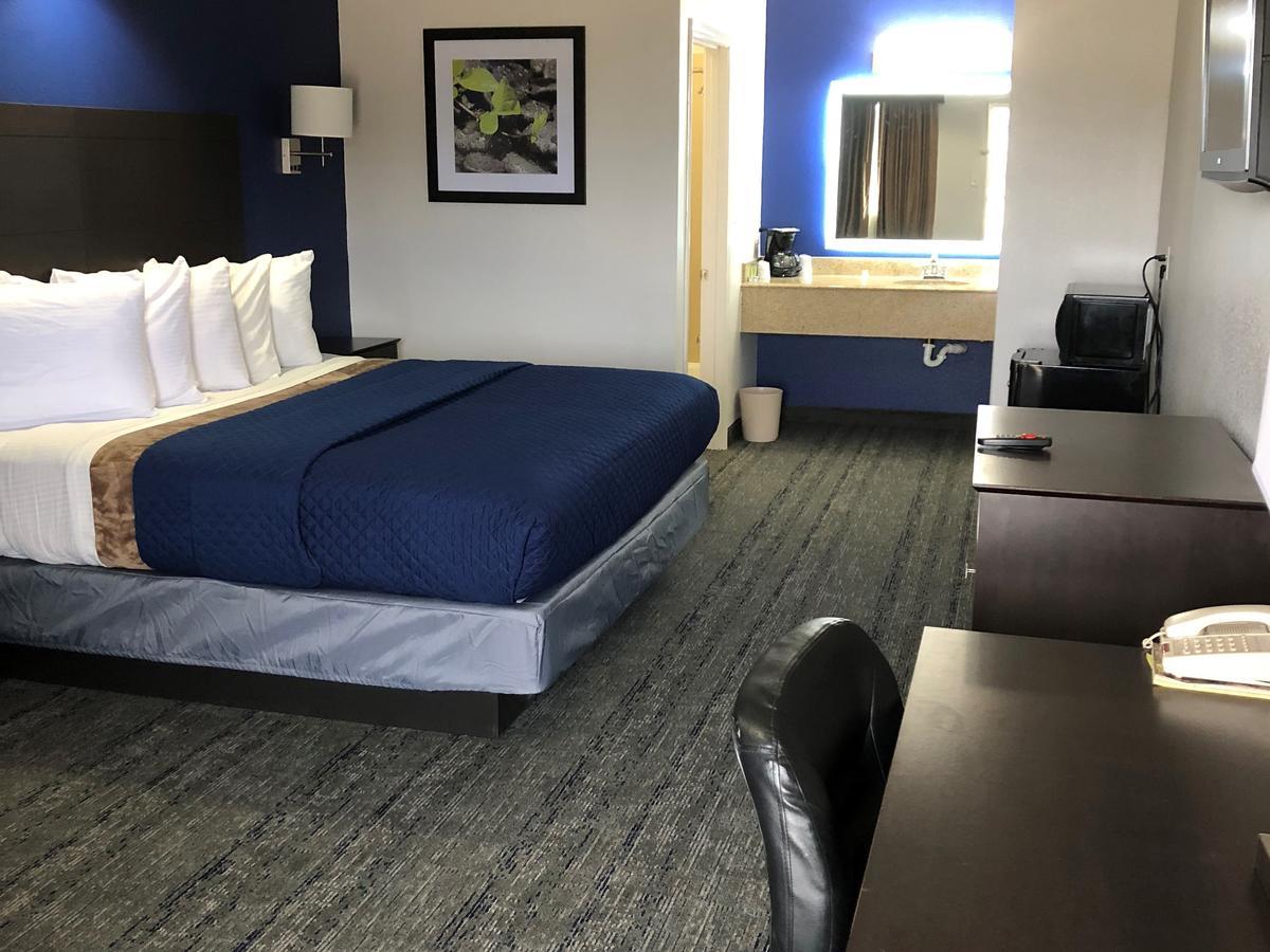 Executive Inn And Suites Joaquin Luaran gambar