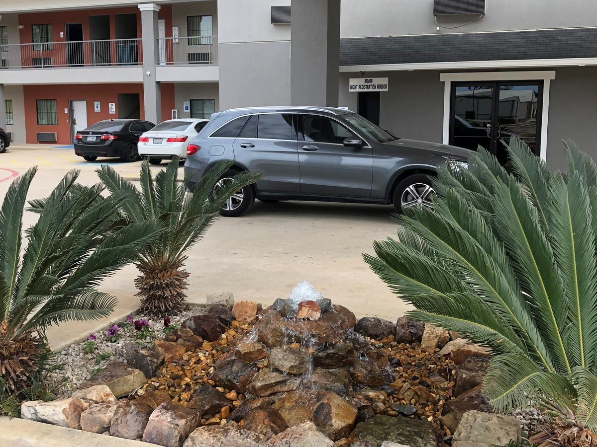 Executive Inn And Suites Joaquin Luaran gambar