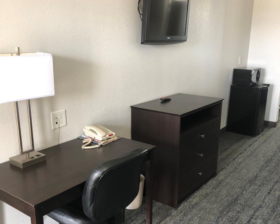 Executive Inn And Suites Joaquin Luaran gambar